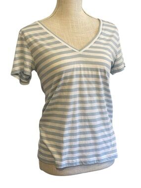 Nordstrom V-Neck T-Shirt Women Medium Blue White Striped Pima Cotton NWT